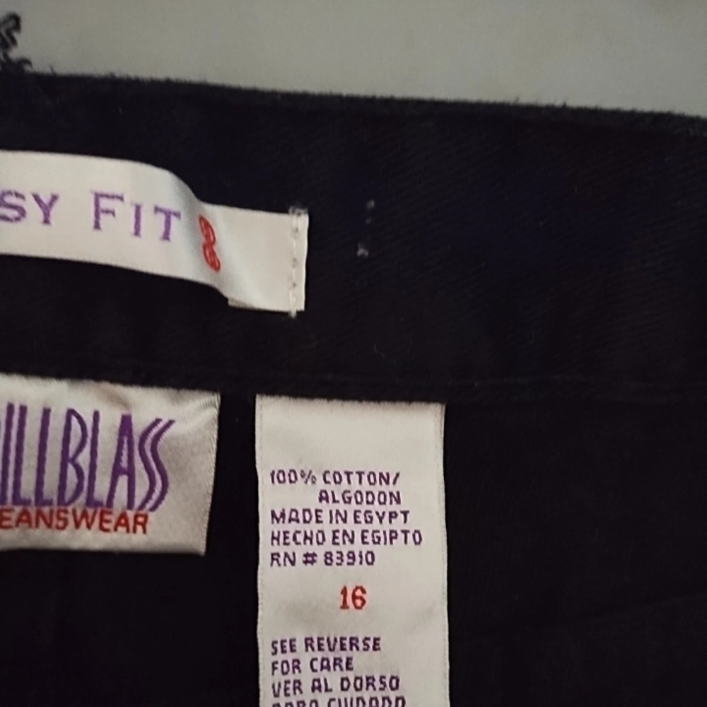 Vintage Bill Blass Easy Fit Capris Black Jeans     Classic Black Women's Jeans - Picture 4 of 6